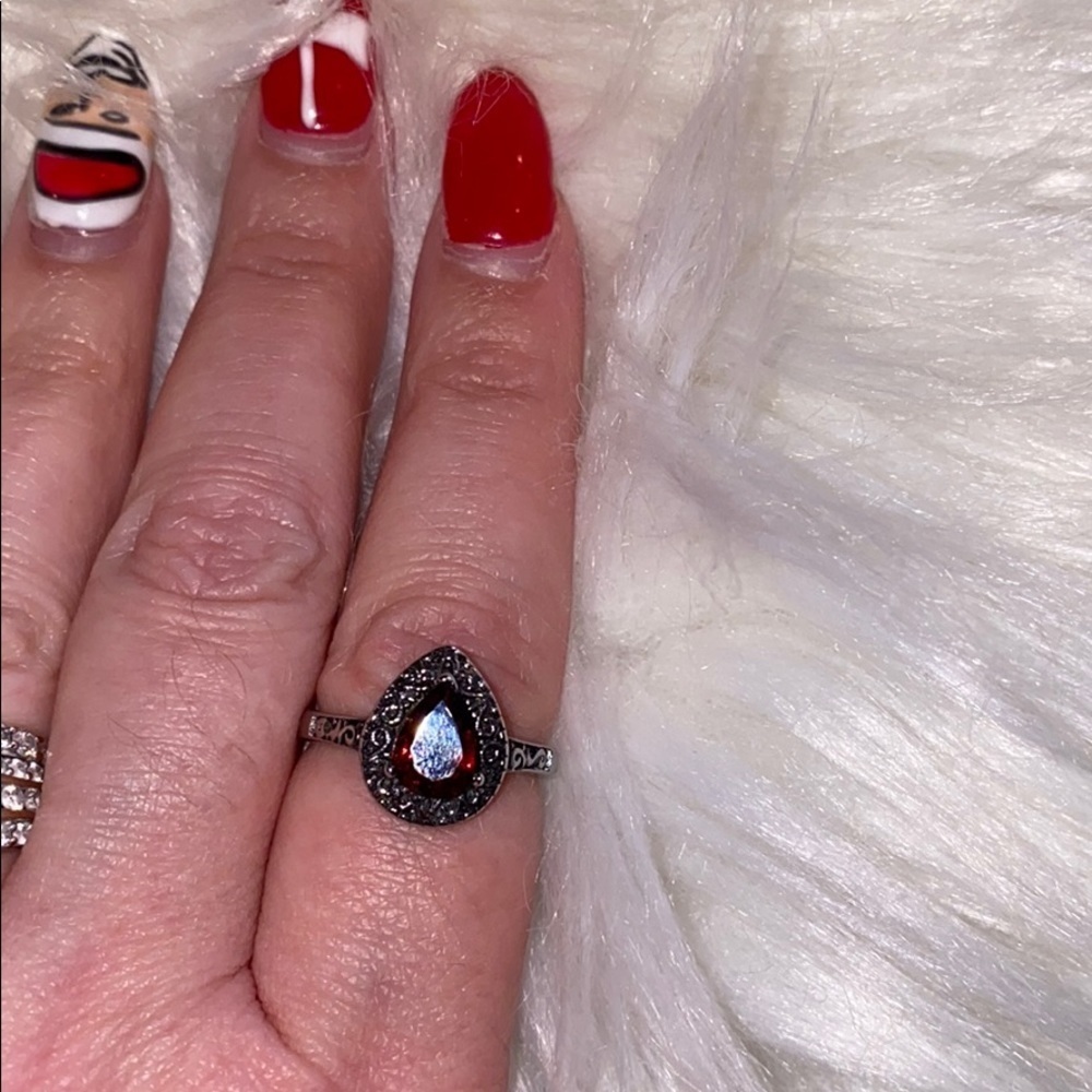 New without tags ring - Picture 2 of 5